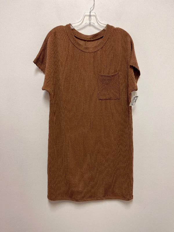 Dress Casual Short By Clothes Mentor In Brown, Size: L