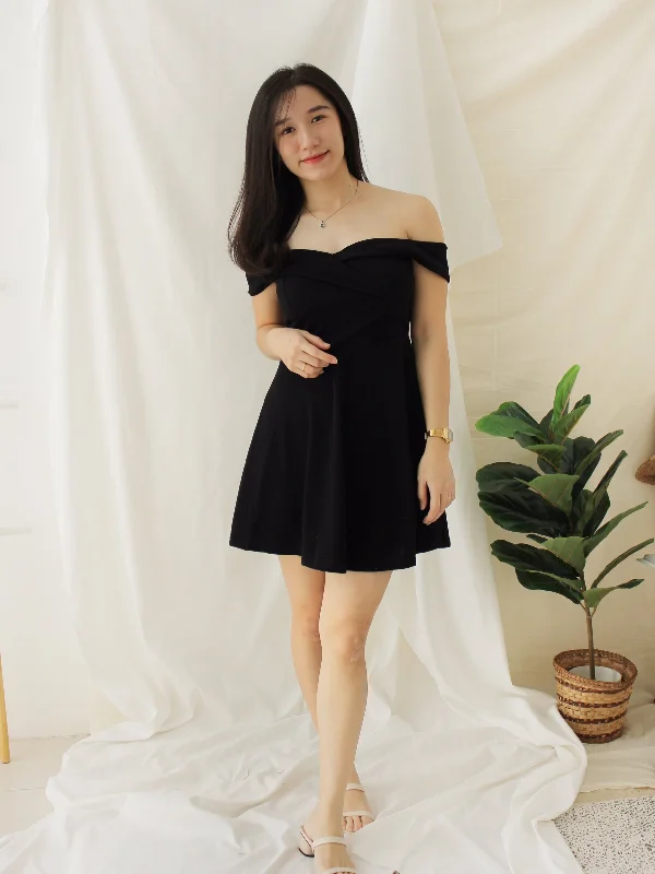 EMBER OFF SHOULDER DRESS